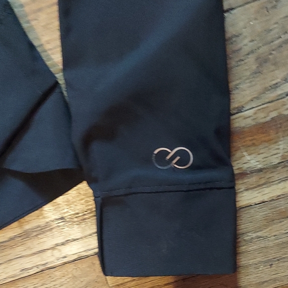 9 For $10 M&M Alia Black Hooded Jacket - Picture 4 of 14